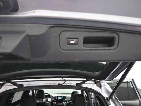 Used 2020 Honda Passport Touring image 42