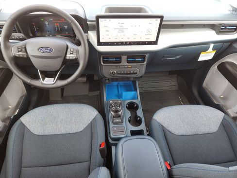 New 2026 Ford Maverick XLT w/ XLT Luxury Package FWD image 24