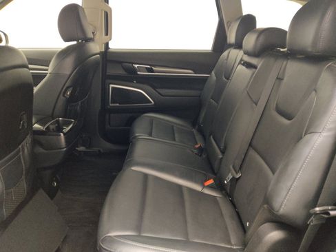 Used 2020 Kia Telluride LX FWD image 18