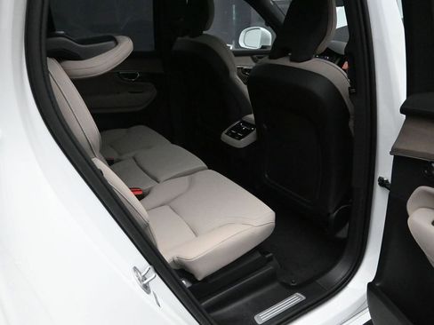 New 2026 Volvo XC90 B5 Plus w/ Protection Package AWD/4WD image 36