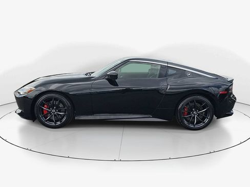 Used 2025 Nissan Z Performance w/ Floor Mat Package RWD image 10