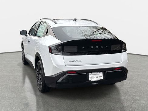 New 2026 Nissan Leaf Platinum+ image 7