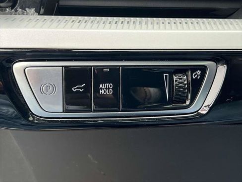 Used 2025 Cadillac Optiq Sport 2 AWD/4WD image 23