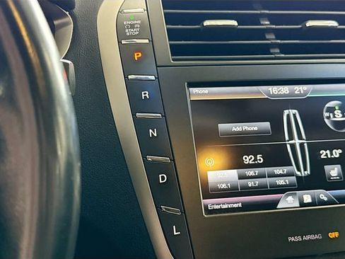 Used 2015 Lincoln MKZ Hybrid w/ Equipment Group 201A Select FWD image 17