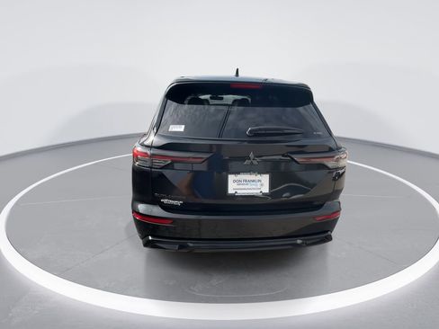 New 2026 Mitsubishi Outlander LE AWD/4WD image 7