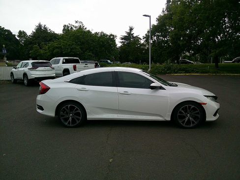 Used 2021 Honda Civic Sport image 6