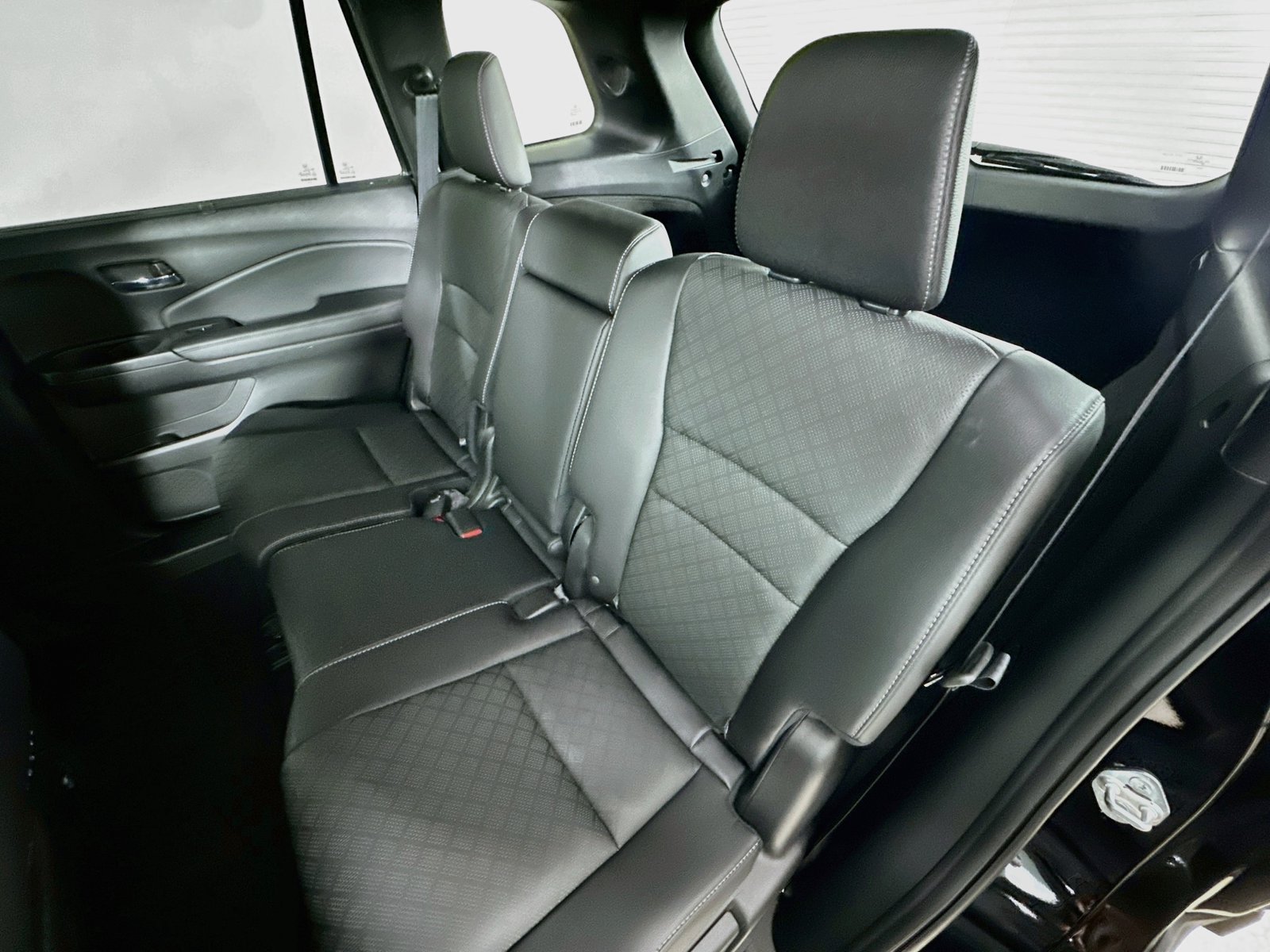 Used 2021 Honda Passport Elite image 35