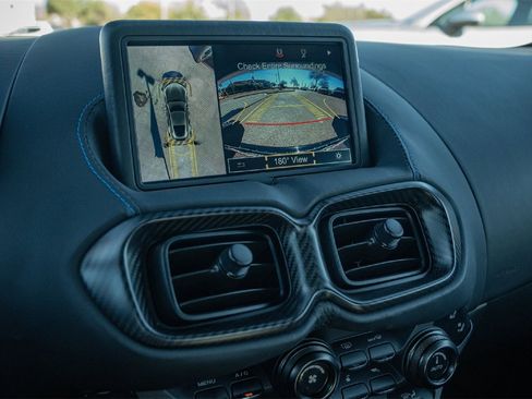 Used 2020 Aston Martin V8 Vantage Coupe image 25