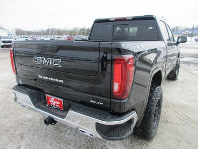 New 2026 GMC Sierra 1500 SLT w/ SLT Convenience Package
