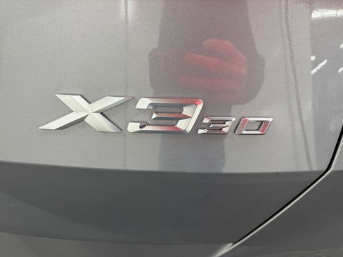 Used 2025 BMW X3 xDrive30i w/ Premium Package image 5