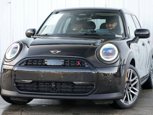 Used 2025 MINI Cooper S image 3