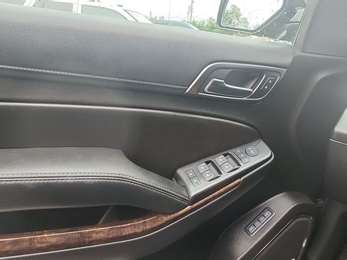 Used 2017 Chevrolet Tahoe LT AWD/4WD image 15