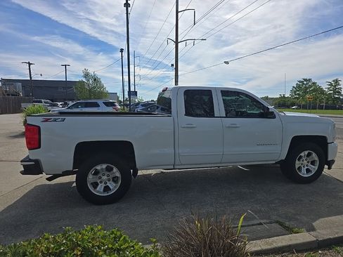 Used 2019 Chevrolet Silverado 1500 LT w/ All Star Edition AWD/4WD image 4