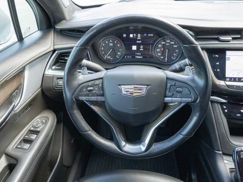 Used 2020 Cadillac XT6 Sport w/ Platinum Package AWD/4WD image 25