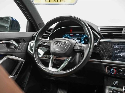 Used 2022 Audi Q3 2.0T Premium Plus image 15