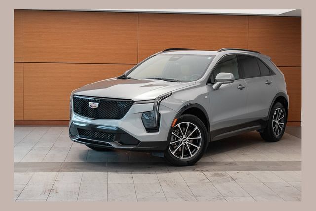 Used 2025 Cadillac XT4 Sport AWD/4WD image 1