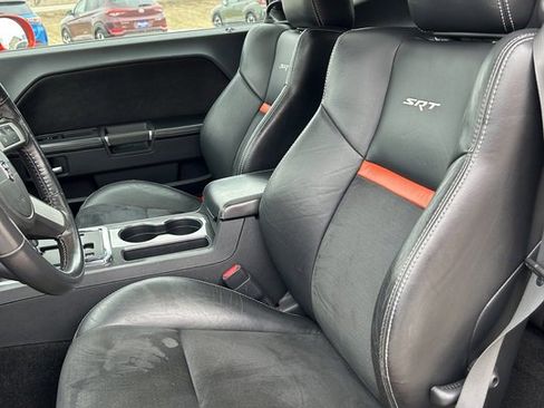 Used 2008 Dodge Challenger SRT8 image 12