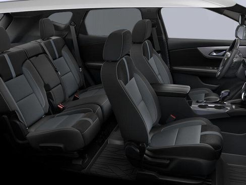 New 2026 Chevrolet Blazer LT w/ Convenience Package FWD image 57