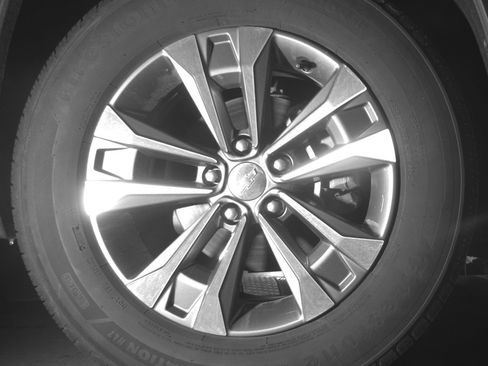 Used 2025 Chevrolet Equinox LT image 13