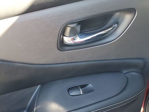 Used 2019 Nissan Murano SL w/ SL Technology Package image 48