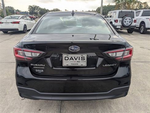Used 2024 Subaru Legacy Premium image 5