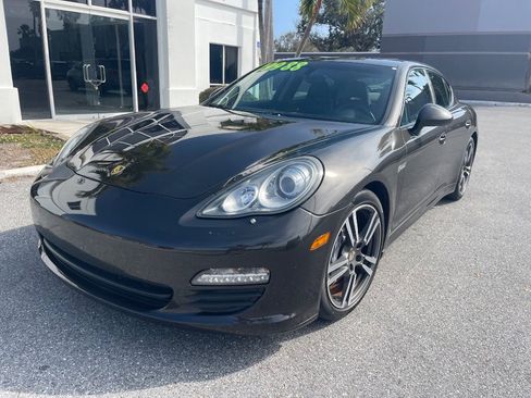 Used 2011 Porsche Panamera image 32