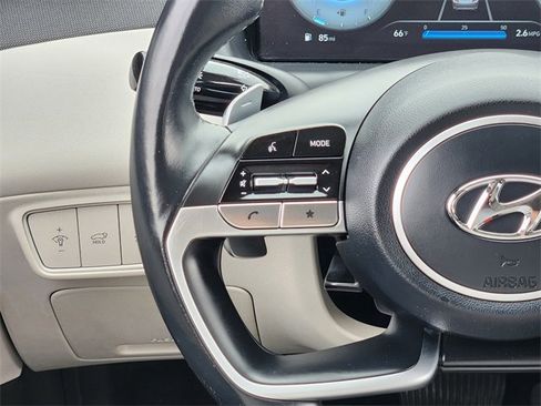 Used 2022 Hyundai Tucson Limited image 27