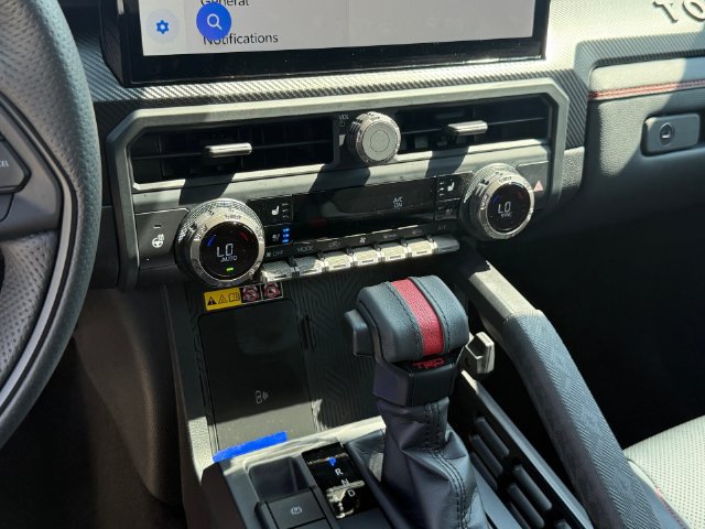 Used 2026 Toyota Tacoma TRD Pro AWD/4WD image 18