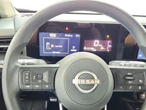 Certified 2026 Nissan Kicks SV FWD image 15