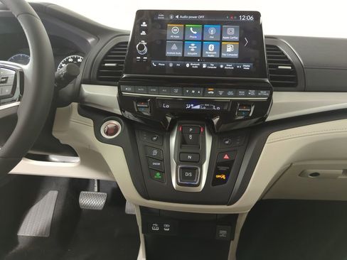 New 2026 Honda Odyssey EX-L image 16