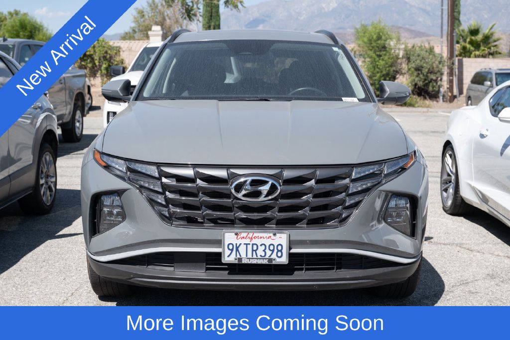 Used 2024 Hyundai Tucson SEL w/ Convenience Package FWD image 2