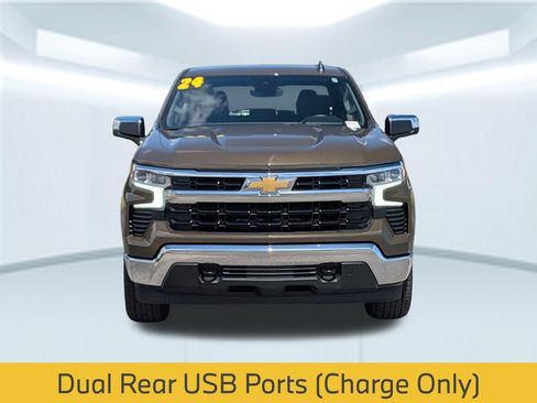 Used 2024 Chevrolet Silverado 1500 LT AWD/4WD image 10