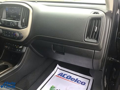 Used 2020 GMC Canyon Denali image 23