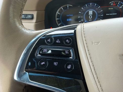 Used 2020 Cadillac Escalade ESV Platinum RWD image 23