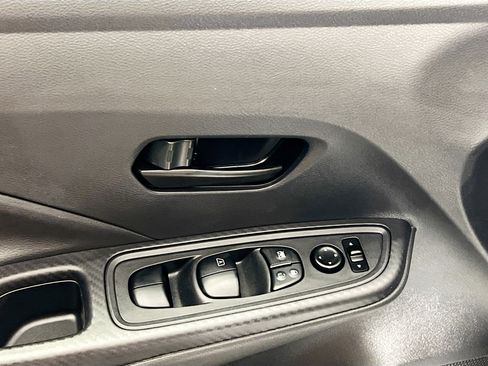 Used 2020 Nissan Versa S image 16