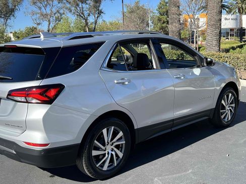 Used 2022 Chevrolet Equinox Premier image 54