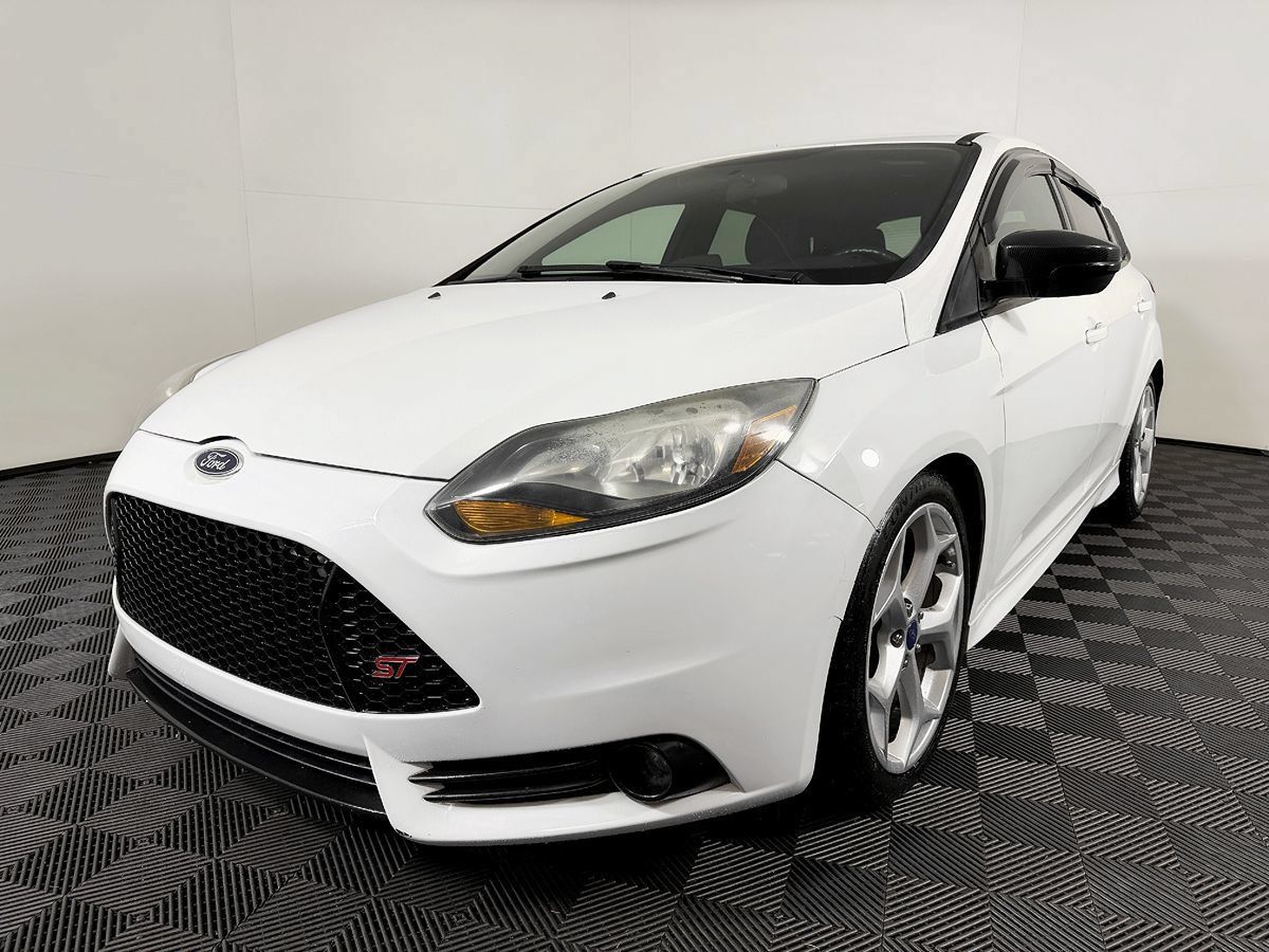 Used 2014 Ford Focus ST FWD image 3