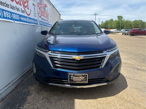 Used 2022 Chevrolet Equinox LT w/ Driver Convenience Package FWD image 5