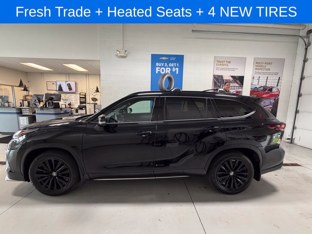 Used 2024 Toyota Highlander XSE AWD/4WD image 4