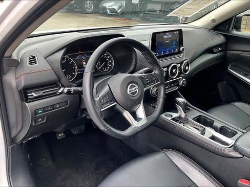 Certified 2023 Nissan Sentra SR w/ SR Premium Package image 17