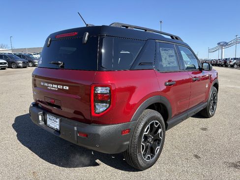 New 2026 Ford Bronco Sport Outer Banks AWD/4WD image 5