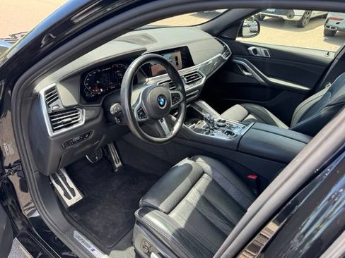 Used 2022 BMW X6 M50i w/ Premium Package AWD/4WD image 22