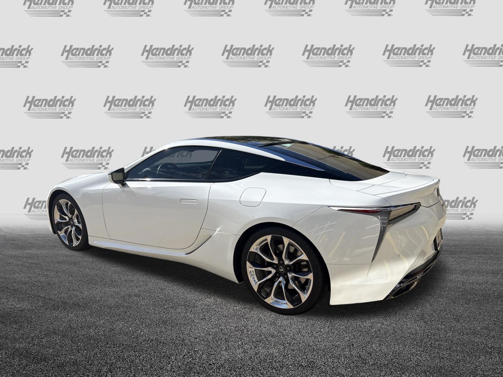 Used 2018 Lexus LC 500 Coupe w/ Performance Package RWD image 8