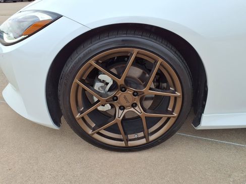 Used 2024 Nissan Z Sport w/ Floor Mat Package RWD image 27