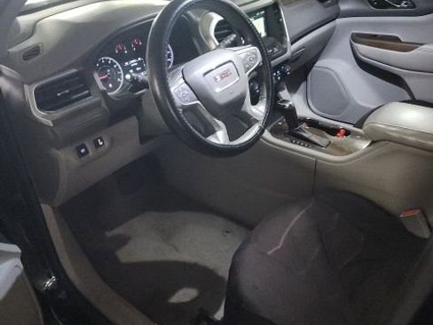 Used 2017 GMC Acadia SLE FWD image 6