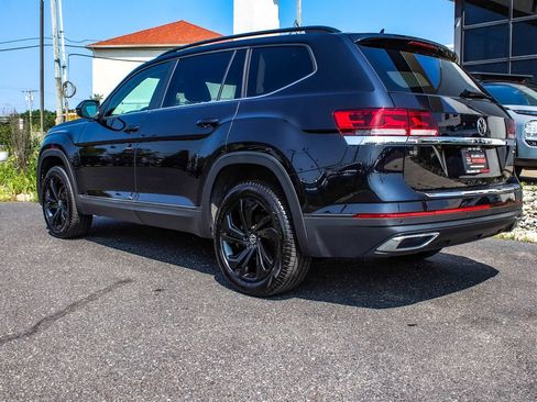 Used 2023 Volkswagen Atlas SE w/ Black Wheel Package AWD/4WD image 4
