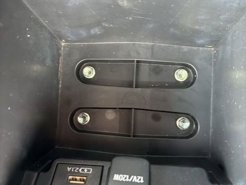 Used 2021 Toyota Corolla LE image 27