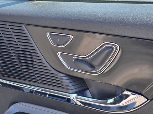 Certified 2022 Lincoln Corsair AWD w/ Premium Package image 5