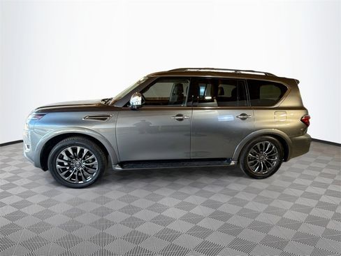 Used 2023 Nissan Armada Platinum w/ Captain's Chairs Package image 9