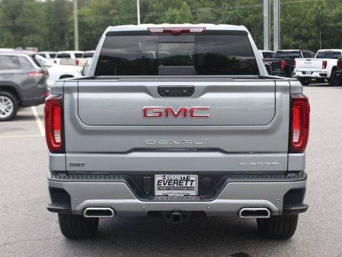 Used 2026 GMC Sierra 1500 Denali AWD/4WD image 6